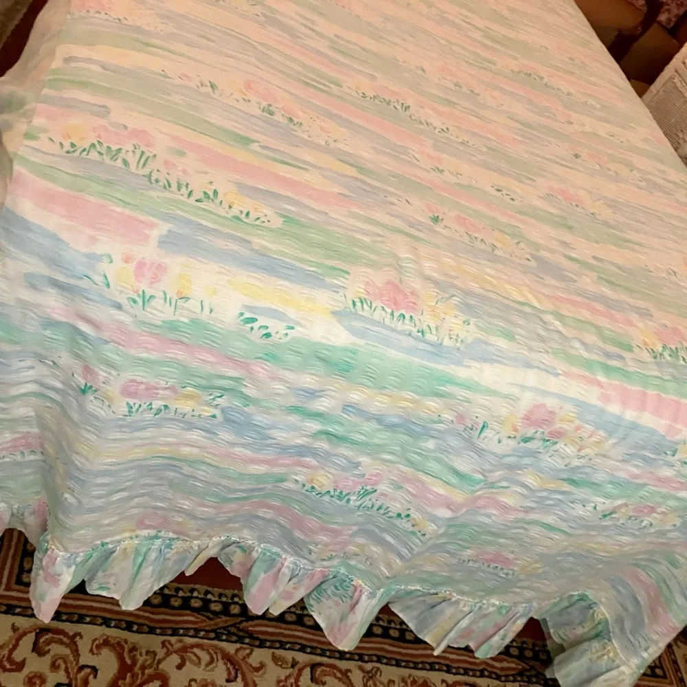 SEERSUCKER RUFFLED COTTON set of 2 TWIN BEDSPREADS FLORAL GARDEN PASTELS
